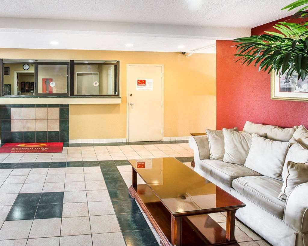 Econo Lodge Union City - Atlanta South Interior photo